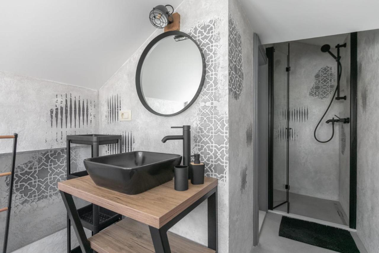 Apartments L&M Макарска Екстериор снимка